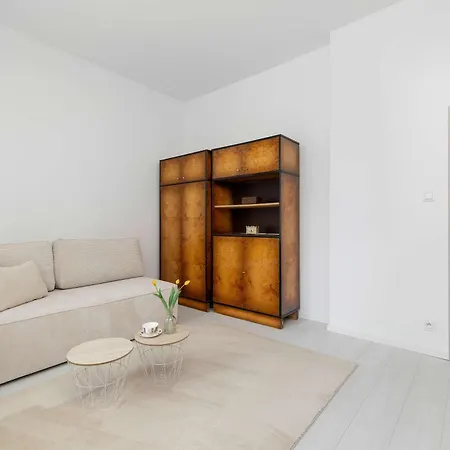 Przytulny Z Dwiema Sypialniami Blisko Centrum By Renters * Kołobrzeg